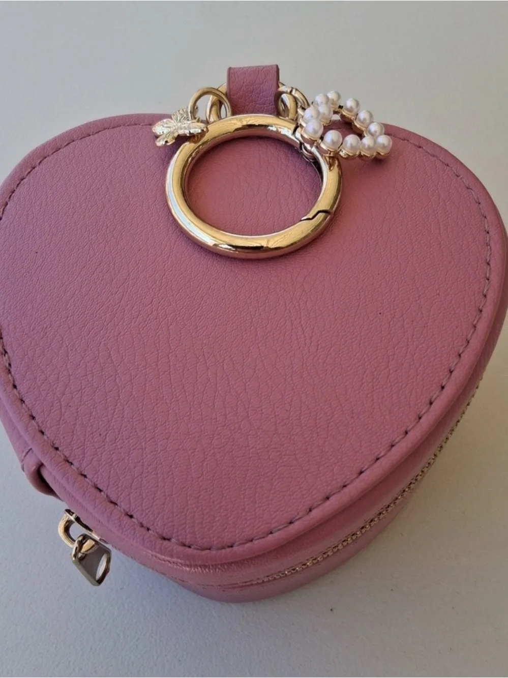 Target Pink Heart Key & Card Holder with Gold Ring